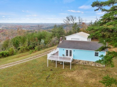Lake Home For Sale in Burnside, Kentucky