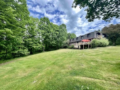 Peaceful country living with room for everything. Situated on 40 - photo 46