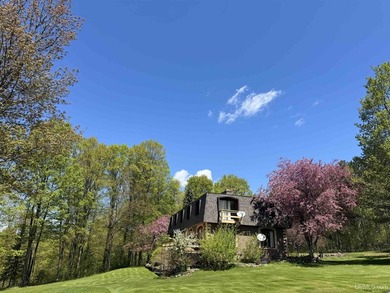 Peaceful country living with room for everything. Situated on 40 - photo 48