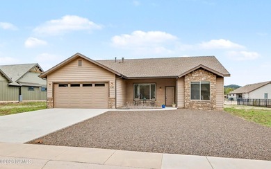 Tucked away in a quiet cul-de-sac in Highland Meadows and - photo 1