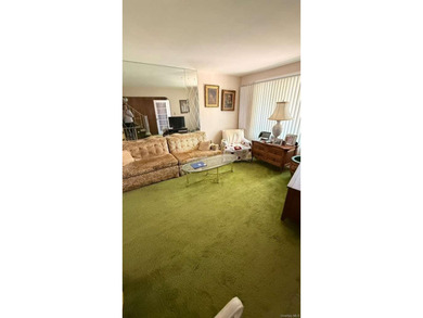 Charming 3-bedroom, 1.5-bath residence featuring a spacious - photo 2