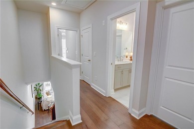 Luxury Waterside Townhome on the Chattahoochee River in the - photo 18