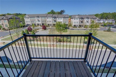 Luxury Waterside Townhome on the Chattahoochee River in the - photo 20