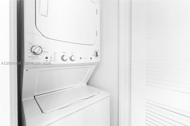 Bright and spacious 2-bedroom, 2-bath residence at Hyde Midtown - photo 22