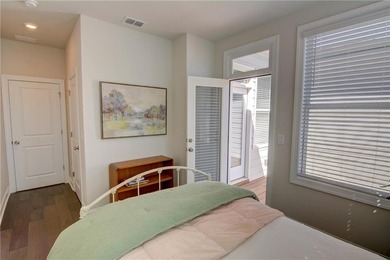 Luxury Waterside Townhome on the Chattahoochee River in the - photo 30