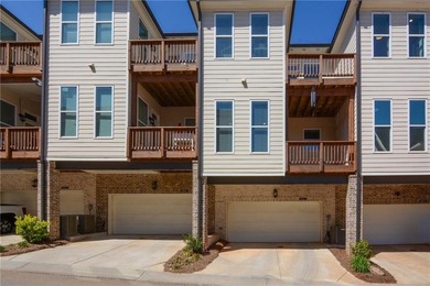 Luxury Waterside Townhome on the Chattahoochee River in the - photo 31