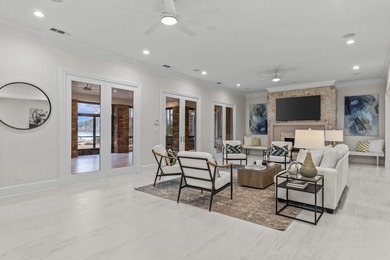COMPLETELY RENOVATED ESTATE COMMANDING MAIN-LAKE VIEWS IN A - photo 41