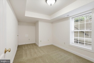 **AMAZING COMMUNITY/MOTIVATED SELLER** Discover this STUNNING - photo 45