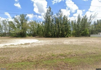 Cape Coral Lakes Area Lot For Sale in Cape Coral Florida