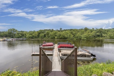Lake Condo For Sale in Wisconsin Dells, Wisconsin