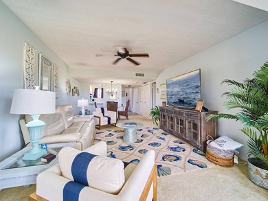 Charming 1BR/1.5BA condo overlooking the golf course in the - photo 5