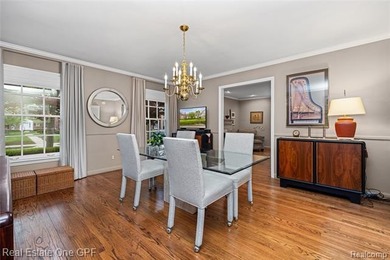 Beautiful Georgian-style townhouse condominium in a prime - photo 11