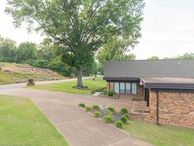 Welcome to this beautifully updated home in the heart of Fort - photo 14