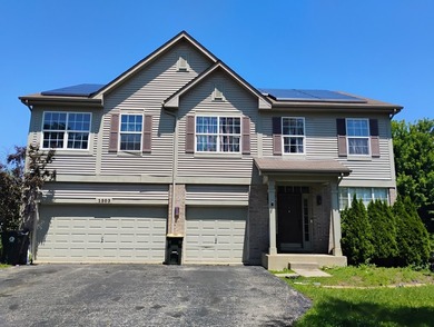 (private lake, pond, creek) Home For Sale in Round Lake Illinois