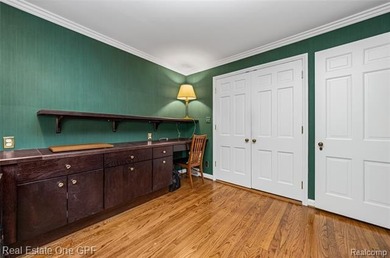 Beautiful Georgian-style townhouse condominium in a prime - photo 22