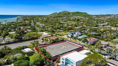 Situated in one of Oahu's most sought-after neighborhoods, this - photo 9