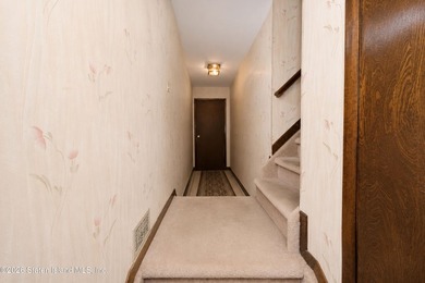 Welcome to 14 Martin Avenue! This spacious detached two-family - photo 7