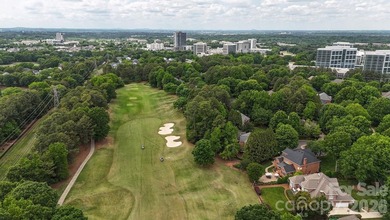 Stunning golf course views. Resort-style living. An exceptional - photo 38