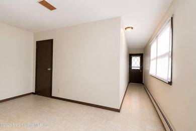 Welcome to 14 Martin Avenue! This spacious detached two-family - photo 8