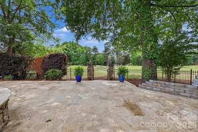 Stunning golf course views. Resort-style living. An exceptional - photo 42