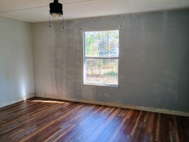 Private Lake Community, Older Mobile Home SOLD - photo 8