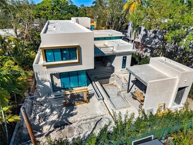 NEW ULTRA LUXURY MODERN CONSTRUCTION IN THE BLAZING BISCAYNE - photo 11