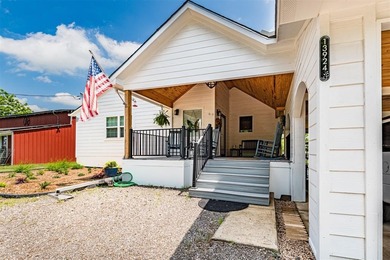 (private lake, pond, creek) Home Active Under Contract in Terrell Texas