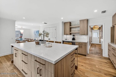 Enjoy this peaceful, quiet home tucked under the beautiful trees - photo 13