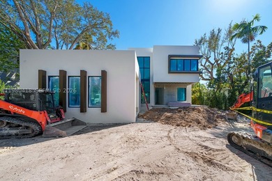NEW ULTRA LUXURY MODERN CONSTRUCTION IN THE BLAZING BISCAYNE - photo 17