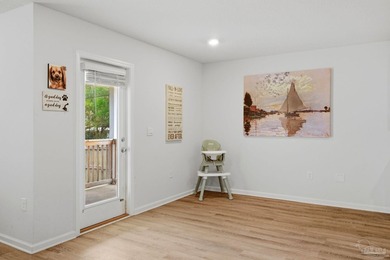 Welcome to 1900 High Ridge Court in Pensacola, Florida-where - photo 18
