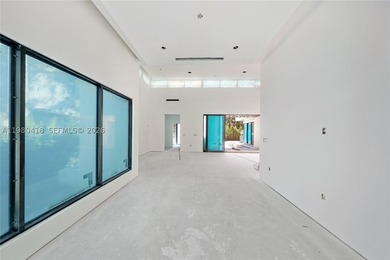 NEW ULTRA LUXURY MODERN CONSTRUCTION IN THE BLAZING BISCAYNE - photo 28