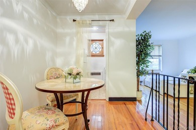 WELCOME TO FOREST HILLS SOUTH. CHARMING STUDIO APARTMENT WITH - photo 9