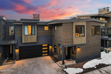 Silver Springs Lake Townhome/Townhouse For Sale in Park City Utah