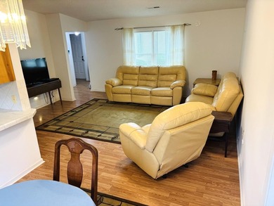 Fantastic classic beach home just a block from the ocean in the - photo 6