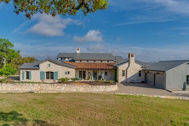 French Country Elegance in the Texas Hill Country. Set on 56.02 - photo 7