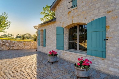 French Country Elegance in the Texas Hill Country. Set on 56.02 - photo 10