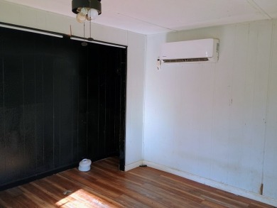 Private Lake Community, Older Mobile Home SOLD - photo 9