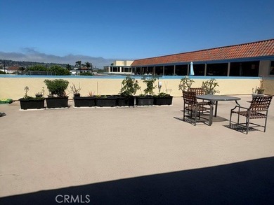 Don't miss out on this spacious 1 bedroom, 1 bath Condo Located - photo 13