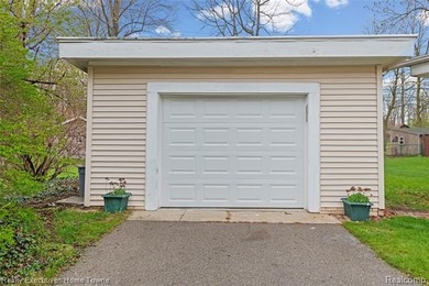 Great opportunity to live in Sheldon Beach Subdivision! Home - photo 22