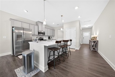 Savor the serenity of nature in your lakefront property in your - photo 7