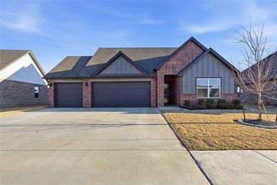 Arkansas River Home For Sale in Bixby Oklahoma