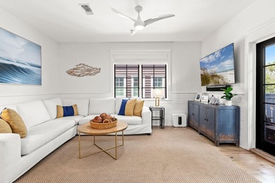 Overlooking St. Augustine Green in the heart of Rosemary Beach - photo 8
