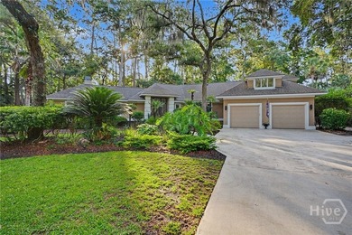 Exceptional privacy and an unbeatable location in Oakridge at - photo 50