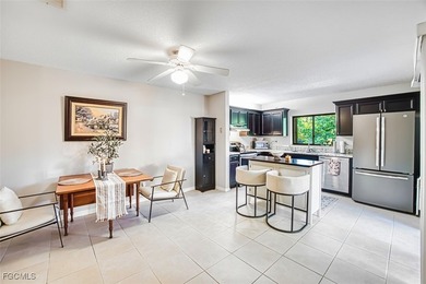 A private, light-filled townhome oasis in the heart of Fort - photo 1