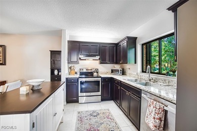 A private, light-filled townhome oasis in the heart of Fort - photo 3