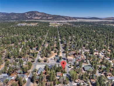 Commercial opportunity in the heart of Sugarloaf! These 2 - photo 3