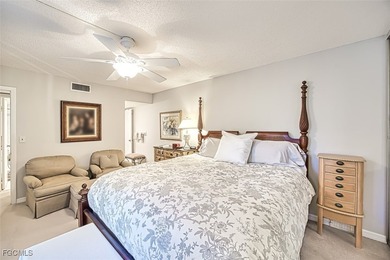 A private, light-filled townhome oasis in the heart of Fort - photo 9