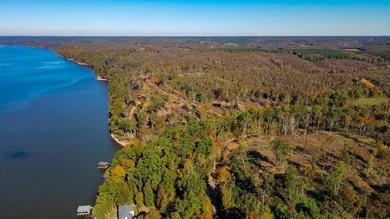 This tract offers a combination of stunning Tennessee River - photo 3