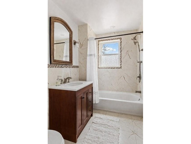 BEAUTIFULLY RENOVATED & METICULOUSLY WELL-MAINTAINED - photo 11