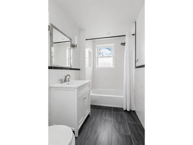 BEAUTIFULLY RENOVATED & METICULOUSLY WELL-MAINTAINED - photo 12